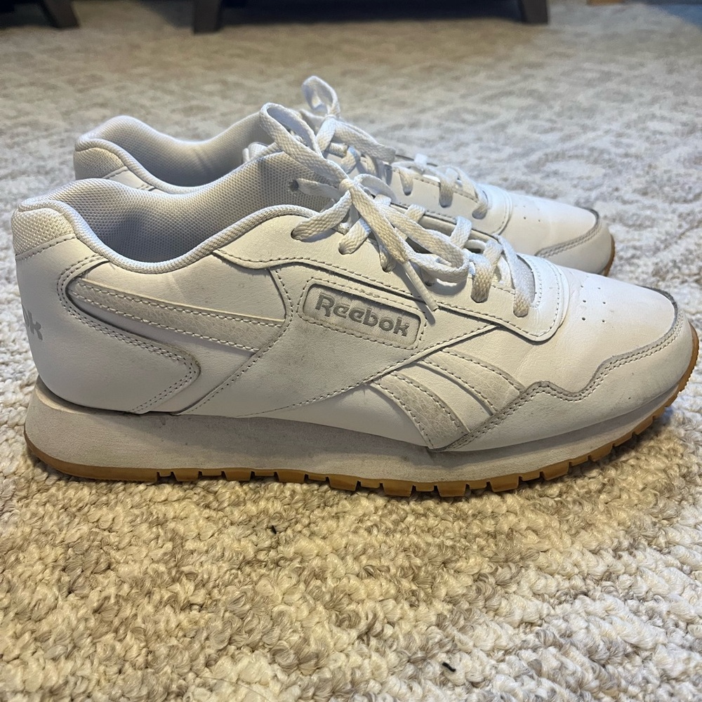 Reebok Sneakers